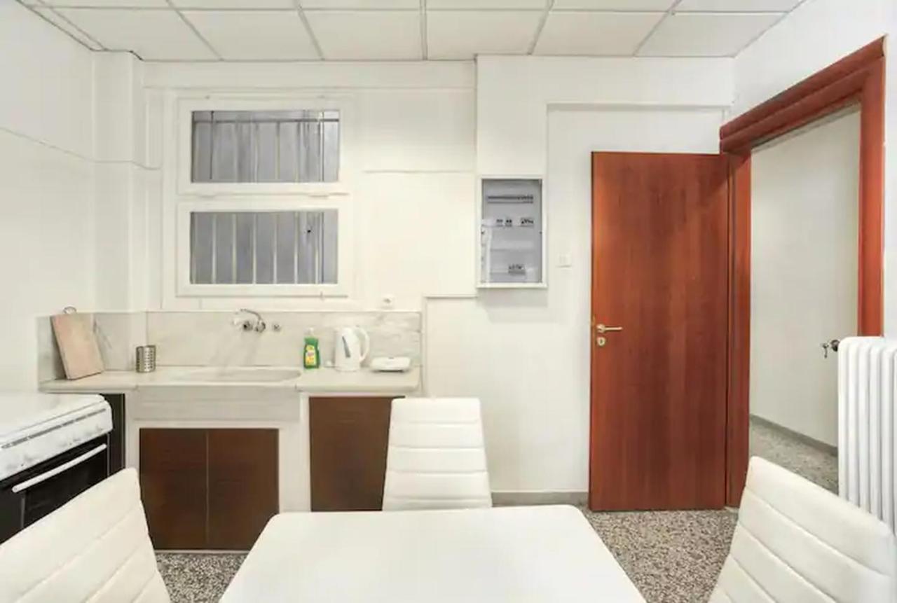 4Bdr Amazing Spacious Full Apt In Plaka Atenas Exterior foto